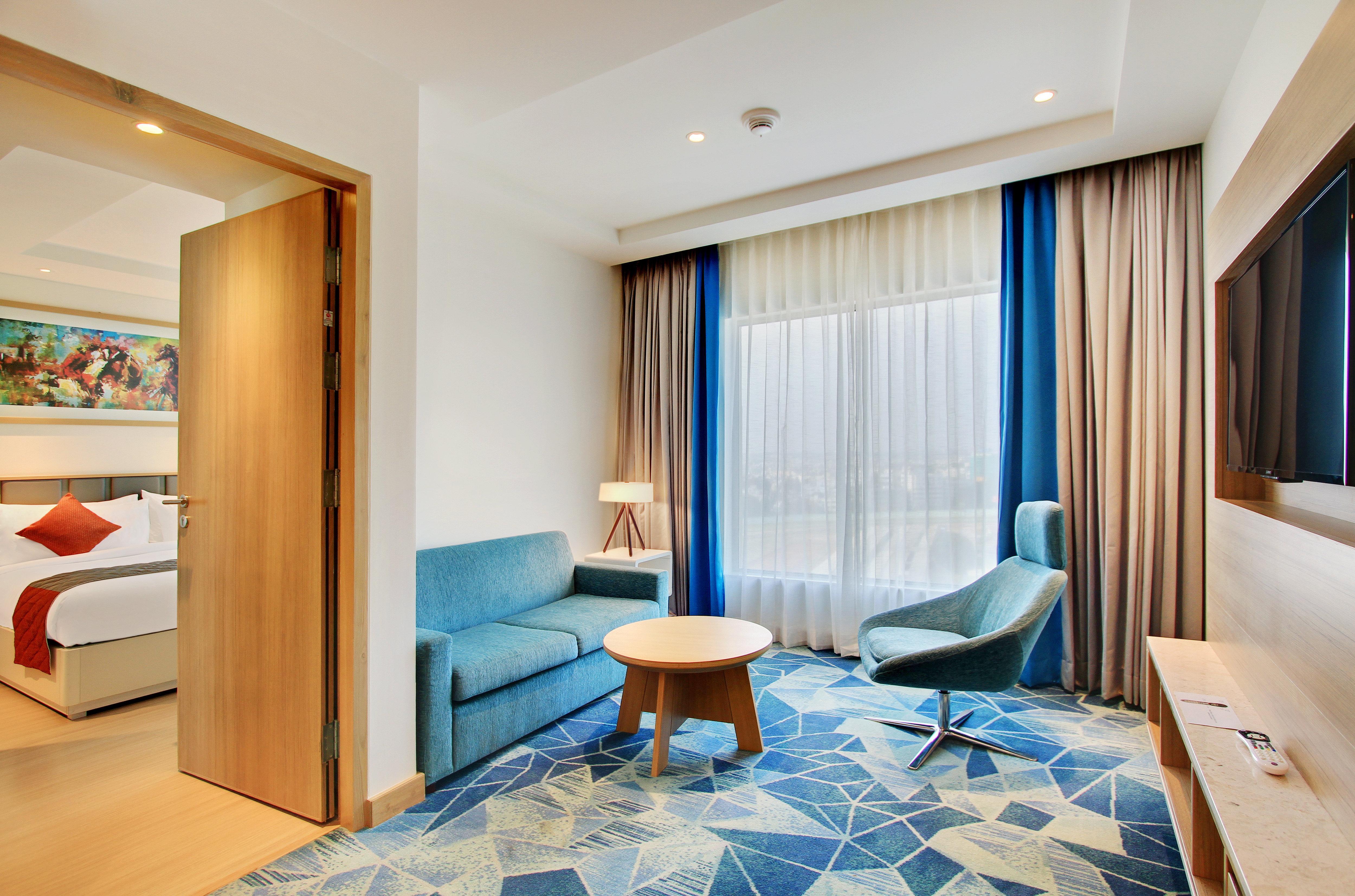 Holiday Inn Bengaluru Racecourse By Ihg Exteriér fotografie Suite